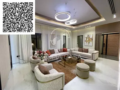فيلا فاخرة شبه مستقلة من 3 طوابق غير مفروشه مع مصعد خاص | تصميم عصري | روف مميز