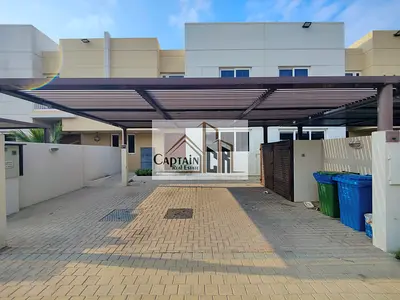 Hot offer 🔥 4bhk villa 🔥Semi furnished // Private Pool 🔥 Ready to Move.