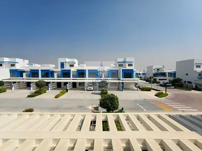 Brand new 4 bed Villa | Furnished | Single Row | Park & Amenities view