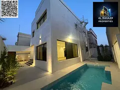 Ready-to-move-in villa for sale, close to all services - very spacious interior layouts, electricity