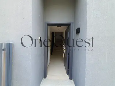 4 BR+maid Corner | Freehold | Full smart