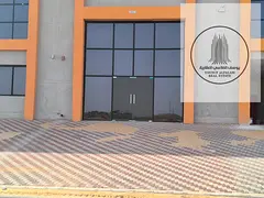 Showroom for rent in Ajman Al Jurf Industrial Area 3 on a main street 2500sq ft