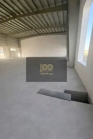 مجمع مستودعات عالي القدرة للإيجار | 24,000 قدم مربع | كهرباء 300 كيلو واط | مثالي للإنتاج الثقيل