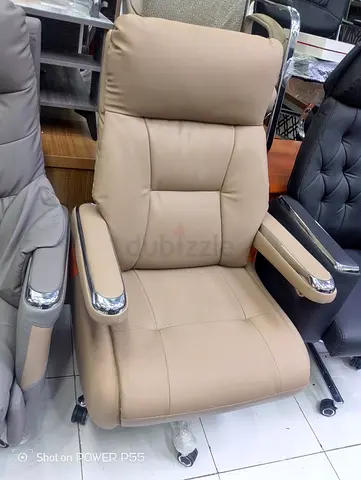 Comfortable Executive Office Chair