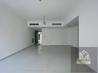 BRAND NEW\\ 45 DAYS FREE\\ 3 WASHROOM \\ BIG BALCONY \\ SCHOOL ZONE