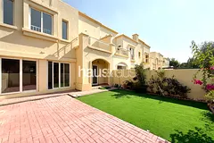 Prime Location | Close To Pool | Modern