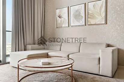 12 CHEQUES | Infinity Pool with Burj Khalifa View