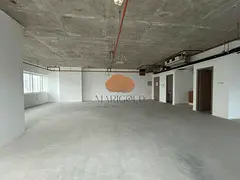 OFFICE FOR RENT | SHELL AND CORE | MID FLOOR