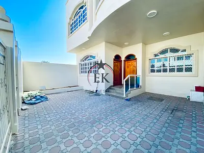 Duplex 5BHK Villa With Balcony Near UAE University