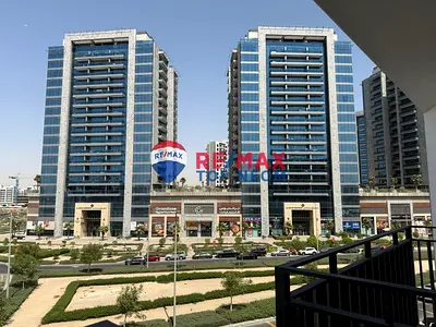 SPCAIOUS STUDIO | PRIME LOCATION | COMMUNITY VIEW