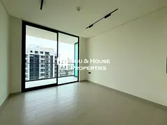 Brand New Studio I Smart Home Features I Be The First Tenant