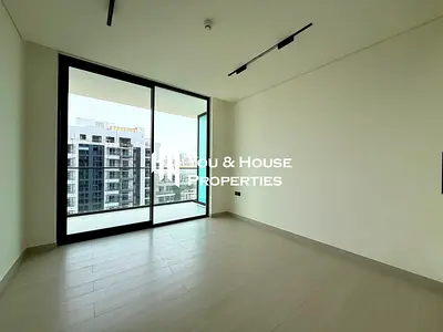 Brand New Studio I Smart Home Features I Be The First Tenant