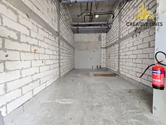 STREET FACING - CHILLER FREE - SHELL &amp; CORE SHOP