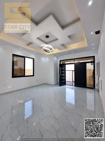 فيلا راقية للإيجار السنوي في الحيلو بسعر مميز