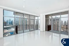 Boulevard Views/ Large layout/ Modern