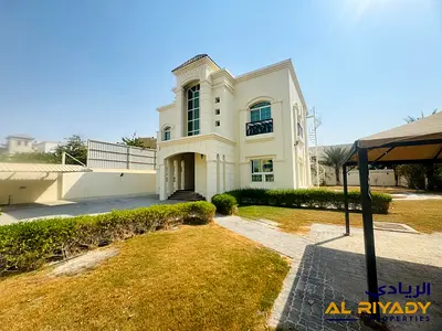 Best Price in market -Prime Location from Quranic Park - Spacious 4-Bedroom New Villa for Rent in Al Khawaneej 1