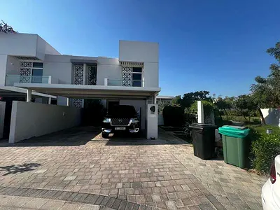 3Beds Town House| Spacious Layout | Prime Location