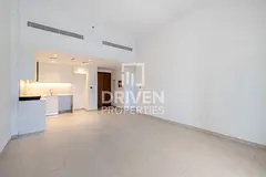 Full Burj Al Arab View | Prime Location | Spacious