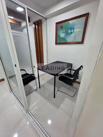 FURNISHED OFFICE READY TO MOVE IN