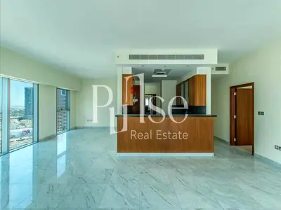 Spacious Corner 1BR | SZR Facing | Tenanted