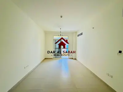 brand new building/ with balcony /4 cheque payment/deposit only cash/ready to move !