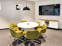 Open office space to rent for 10 persons in Abu Dhabi, Addax Tower