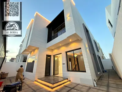 🏡 للبيع فيلا جديدة في الياسمين – عجمان، دورين + روف، 5 غرف ماستر + مجلس + صالة + مطبخ جاهز + غرفة خادمة، تصميم حديث وراقي.