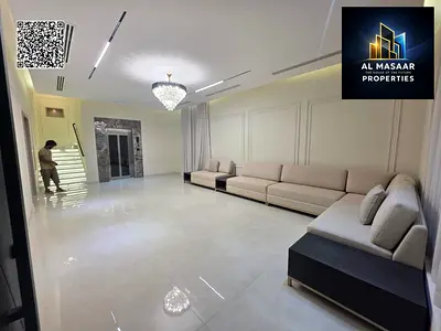 للبيع في منطقة الزاهية فيلا حديثة 4 غرف مع روف شامل رسوم التسجيل والأثاث والمصعد تمويل بنكي تملك حر