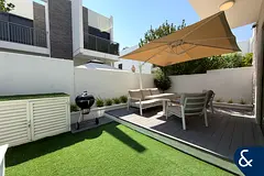 Corner unit | Upgraded | Vacant on transfer