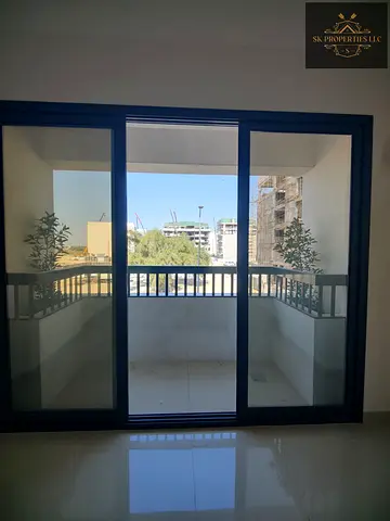 Ready to Move | Spacious | Prime Location