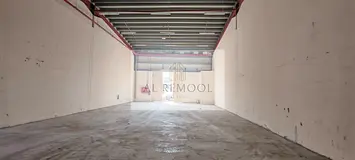2000/ SQFT WAREHOUSE WITH 17KW ELECTRICITY IN SAJJA SHARJA