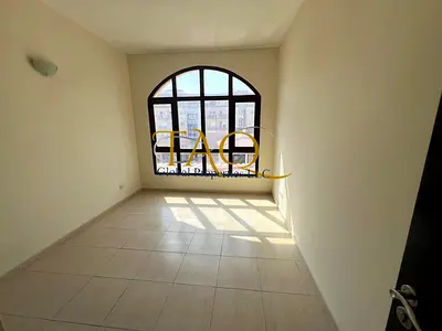 2BR ready to move in near to circle mall.