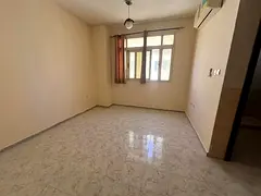 Lavish studio good building near safari mall rent in20k