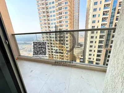 Rooms and a living room with a balcony, first occupancy, includes a swimming pool, gym, and two free parking spaces.