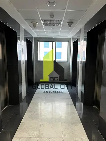 شقة بغرفة نوم واحدة متوفرة للبيع في سيتي تاور نقداً بدون موقف سيارات.