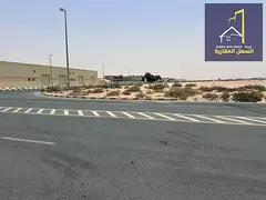 Vir verkoop 'n industriële stuk grond in die Emirate industriële stad (Al Saj'ah Al Hanou) Emirate