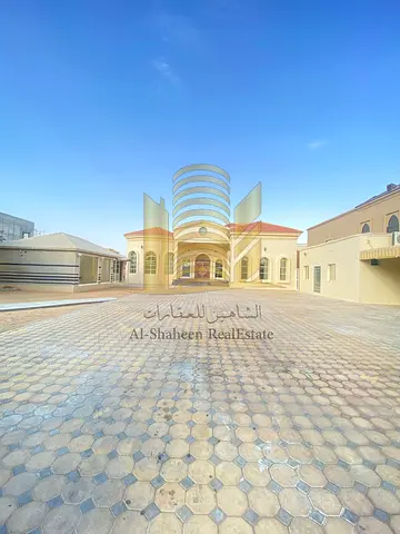 فيلا للبيع في عجمان