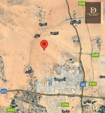 للبيع في اماره الشارقة .. منطقه الصجعه الصناعيه  الأرض  بمساحة 11516 قدم مربع في منطقة الصجعة الصناعية،  مما يجعلها موقعاً مثالياً لمختلف الأنشطة الص