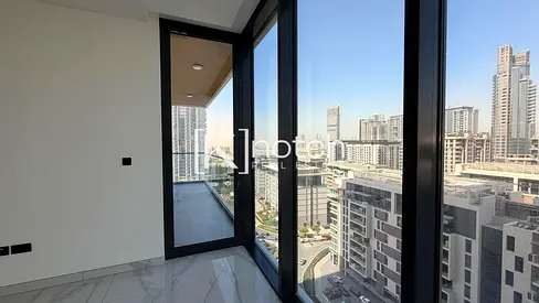 Skyline Luxury | Maid Room | Exclusive Living