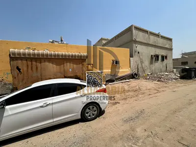 للبيع فيلا فاخرة بمساحة واسعة في عجمان – الراشدية 3