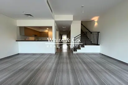 Available June | Modern 4 Bed | Park Facing