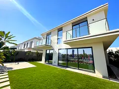 4BR TH | Direct to the beach | Near Wynn Casino