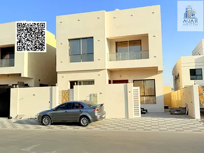 A high-end and quiet residential location. Own a luxurious villa with a modern design. Freehold for all.