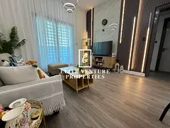 VACANT | FULLY FURNISHED | BRIGHT APARTMENT