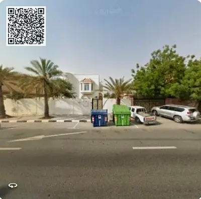 فيلا تجارية واعدة في الشارقة - موقف سيارات واسع وموقع مميز | 300 ألف