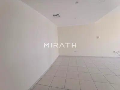 CHILLER FREE || CLOSE TO METRO || FAMILY BUILDING