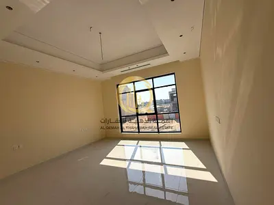 للبيع فيلا في مطقه الحوشي ضاحيه البديع اماره الشارقه تملك حر للاخوه العرب