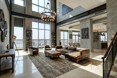 Elite Layout | Skyline Views | Waterfront
