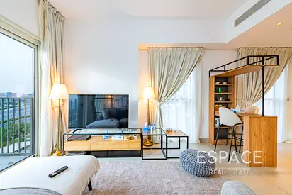 Corner Unit | Pool View | Furnished