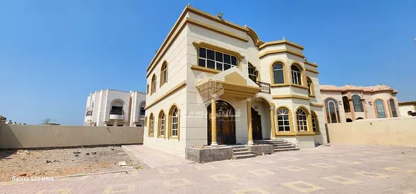 فيلا واسعة | 6 غرف نوم | سيح الحديبة